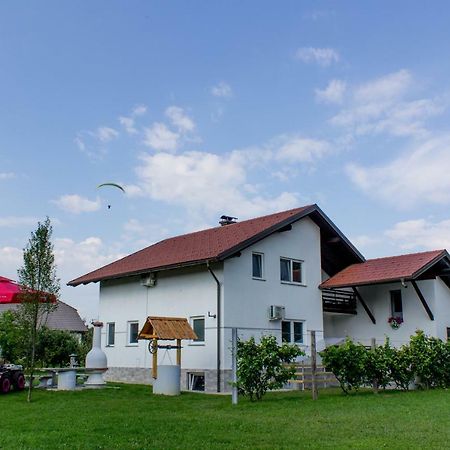 Hanzi Holiday Home Recica ob Savinji Bagian luar foto